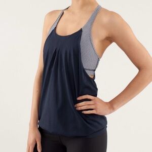 Lululemon Practice Freely Racerback Tank Top Size 8/10 EUC!  Like NEW!!!